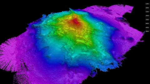What are Seamounts?