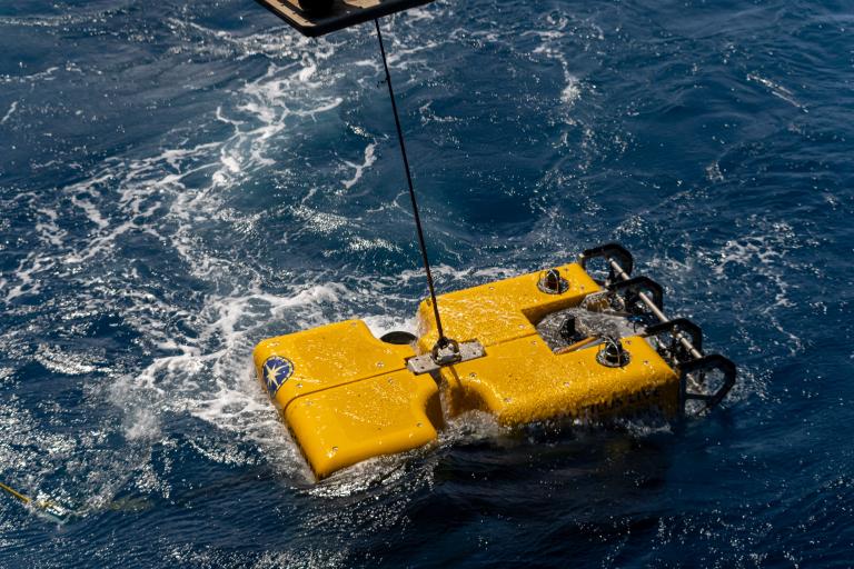 Deep-Sea Habitats of the Marshall Islands