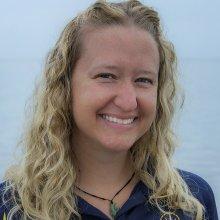 Lindsay Knippenberg Lindsay Knippenberg headshot photo