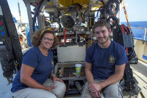 Here's What Happens to a Styrofoam Cup Under the Deep Sea's