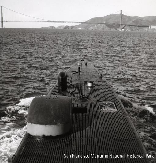 USS Bugara at the Golden Gate Bridge