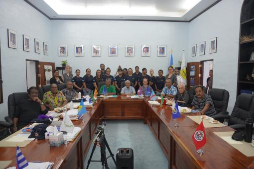 Expedition team meets with President and Council of Chiefs as Lebuu’s Voyage begins