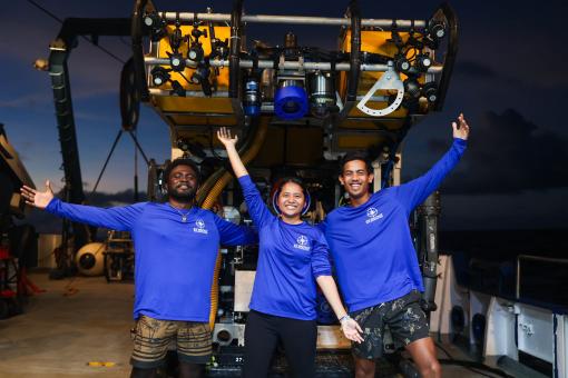 NA174 Marshallese expedition team members
