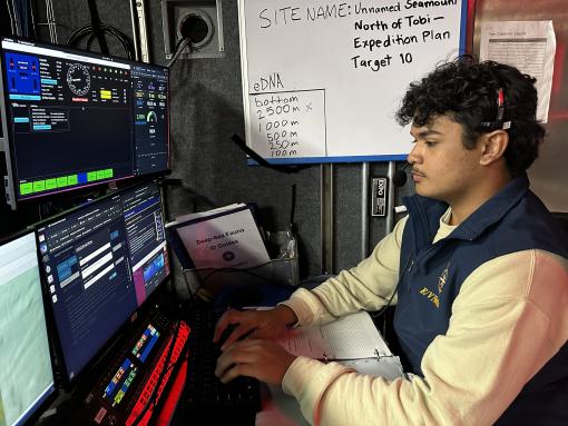 navigator seat in e/v nautilus