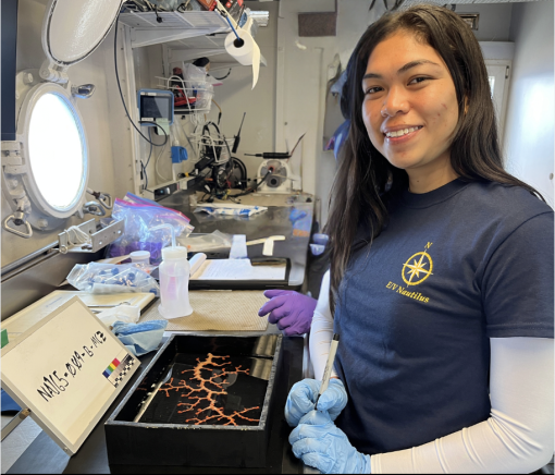 wet lab on e/v nautilus