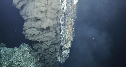 Godzilla hydrothermal vent actively venting in Canada